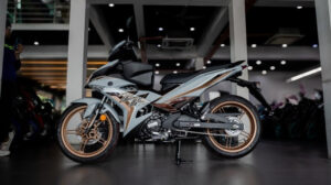 Thông tin chi tiết về Yamaha Y15ZR SE 2025